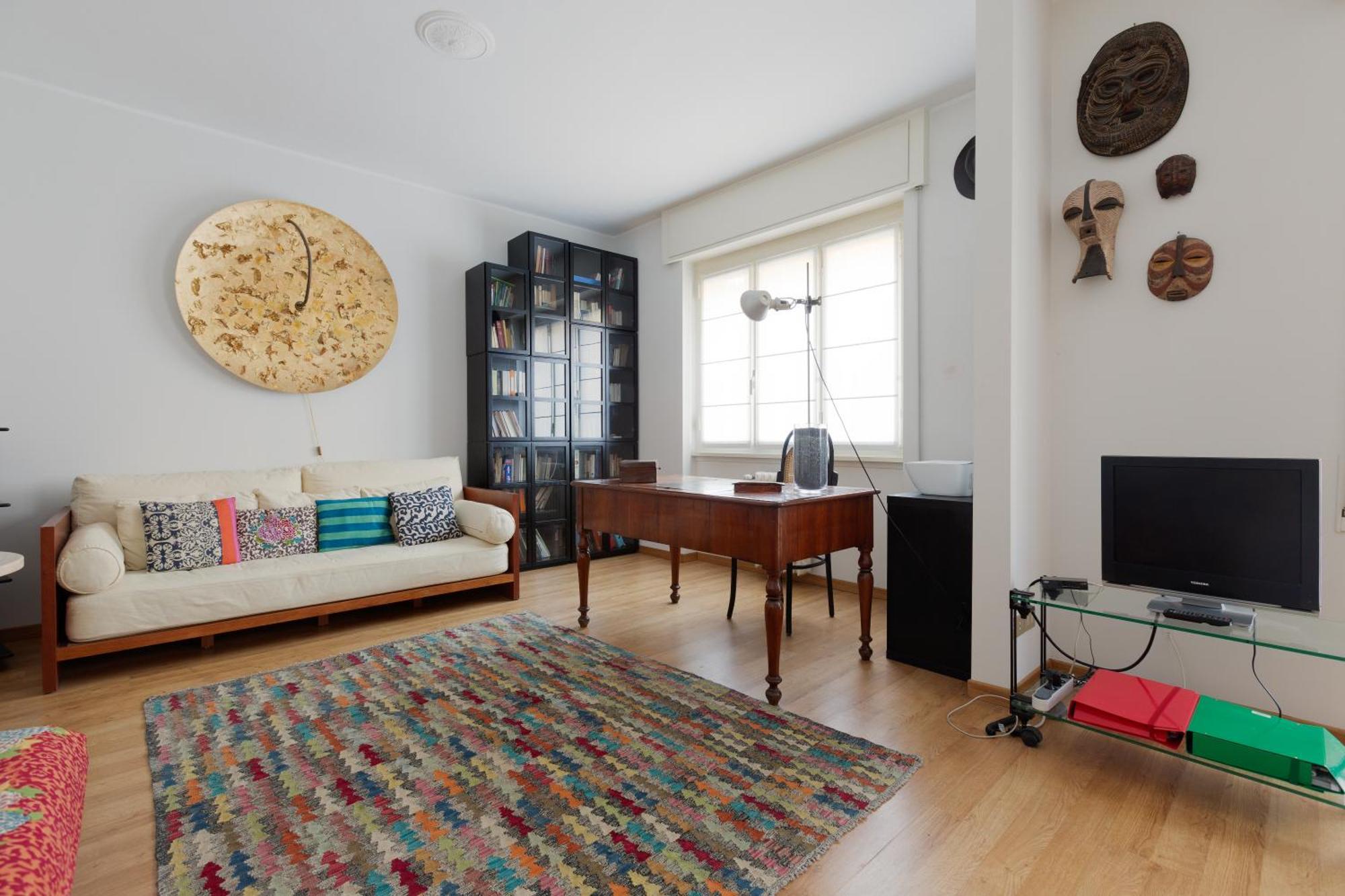 Milan-linate With Balcony Apartment *